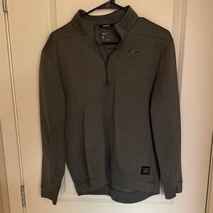 Nike Men's Gray Zip-Up Golf Sweater